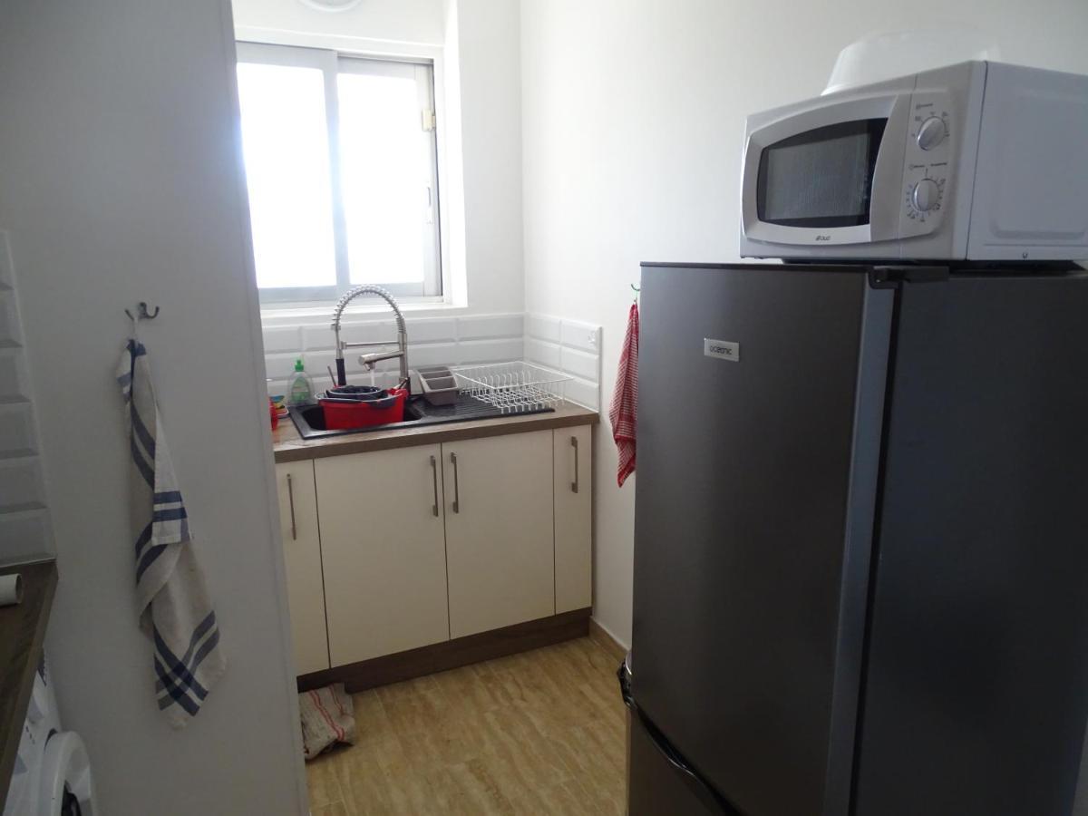 Appartement Bord De Mer Marina Baie Des Anges Вильнёв-Лубе Экстерьер фото
