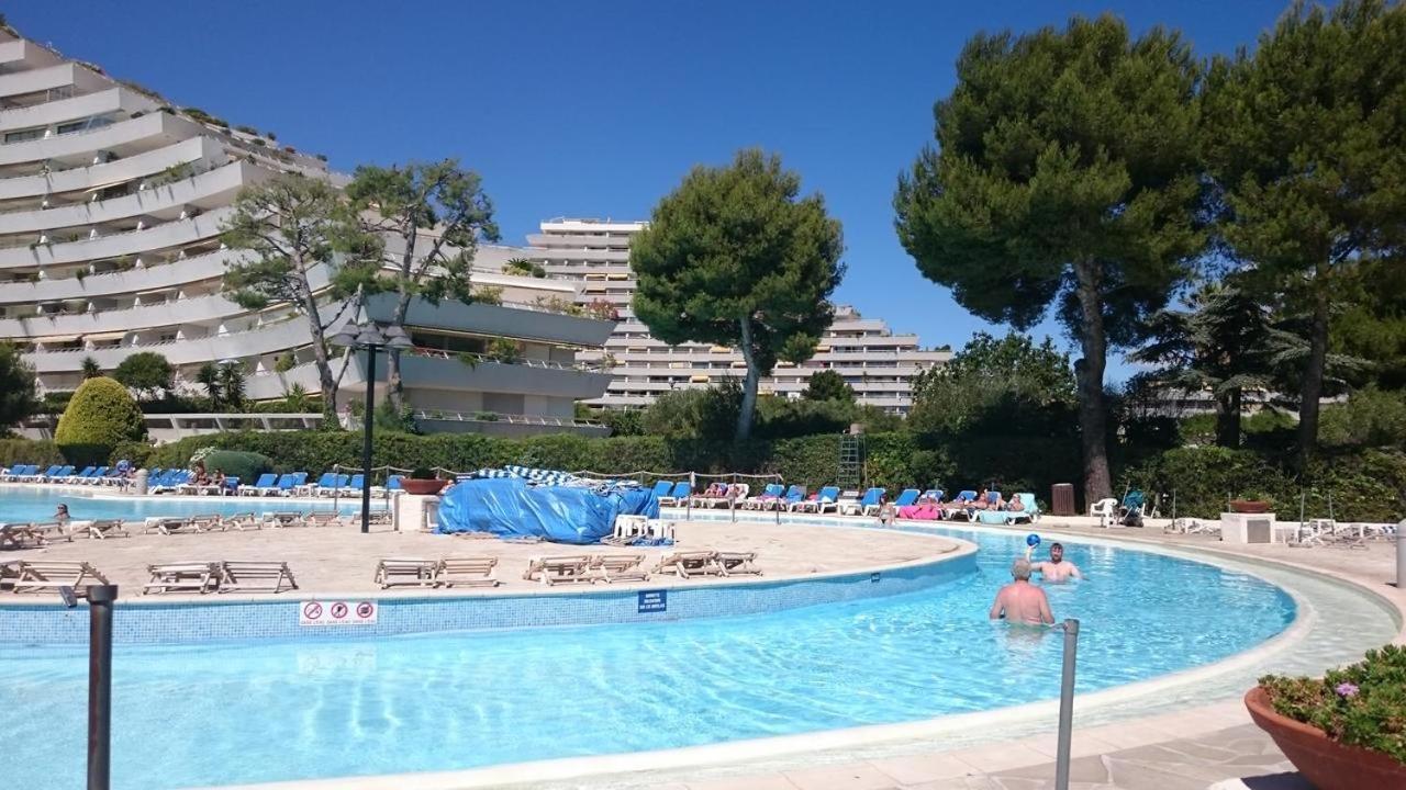 Appartement Bord De Mer Marina Baie Des Anges Вильнёв-Лубе Экстерьер фото